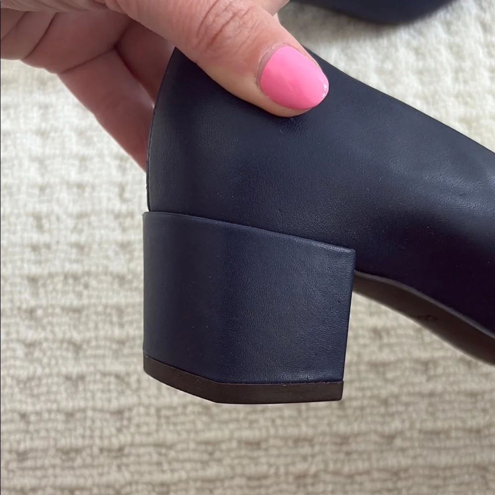 Cole Haan Women's Navy Tally/Tali Pumps with Gold Accents - Picture 8 of 10